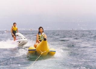 �o�i�i�{�[�g�ƃW�F�b�g